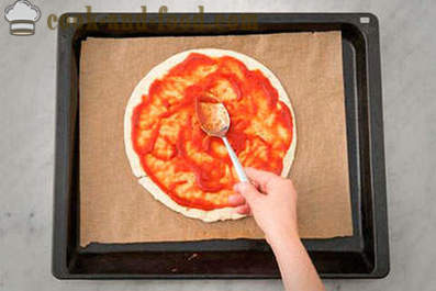 Przepis pizzy z cukinią i pieczarkami