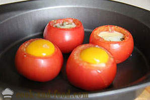 Nadziewane pomidory z jajkiem i serem