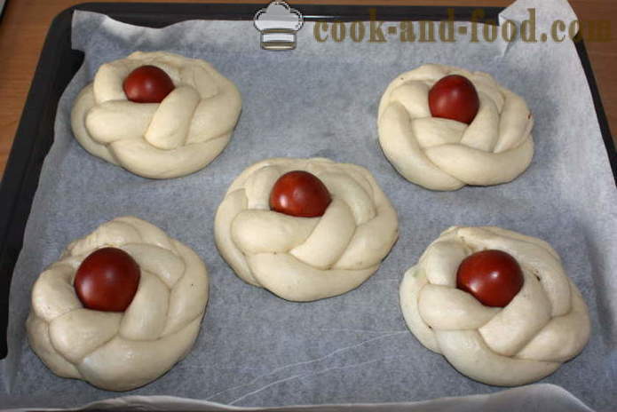 Smaczne bułki z pisanka - jak zrobić pyszne ciasteczka wielkanocne, krok po kroku przepis zdjęć