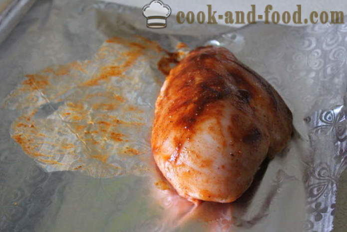 Home pastrami pierś z kurczaka w folię - jak zrobić pastrami kurczaka w piekarniku, z krok po kroku przepis zdjęć