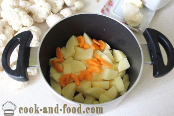 Kremowa zupa z grzybami i kalafiora - jak gotować zupę z grzybami, krok po kroku przepis zdjęć