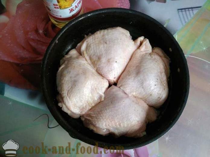 Uda kurczaka w piekarniku - jak pyszne pieczone ud kurczaka w piekarniku, z krok po kroku przepis zdjęć