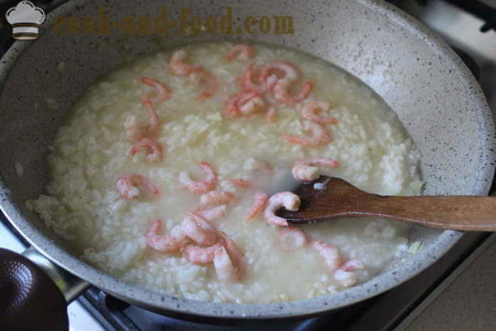 Pyszne ryż z krewetkami w Thai - jak gotować ryż z owocami morza, krok po kroku przepis zdjęć