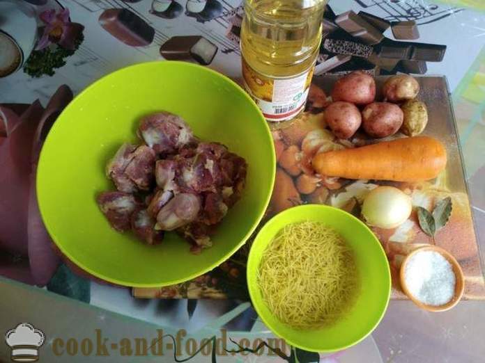 Zupa z żołądków z kurczaka, makaron i ziemniaki - jak gotować zupę z żołądków z kurczaka, krok po kroku przepis zdjęć