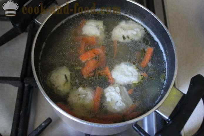 Zupa szpinak ze śmietaną i kluskami - jak gotować zupę ze szpinakiem zamrożone, krok po kroku przepis zdjęć