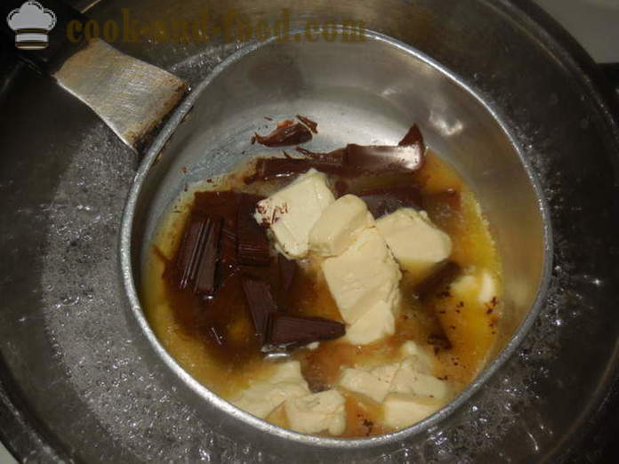 Domowe ciasto czekoladowe z ziemniakami skróconego mlecznych - jak gotować tort ziemniaki, krok po kroku przepis zdjęć