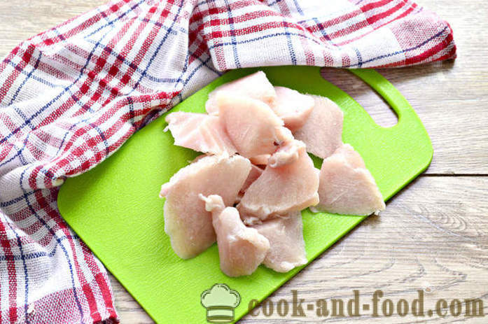 Dietetyczne pierogi z mielonego kurczaka - Jak zrobić pierogi z mielonego kurczaka, z krok po kroku przepis zdjęć