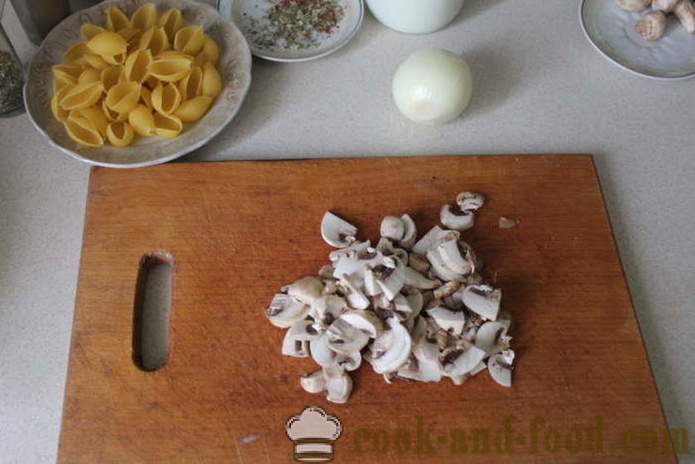 Makarony nadziewane skorupy mielonego z pieczarkami - Jak zrobić nadziewane skorupy w piecu, z krok po kroku przepis zdjęć