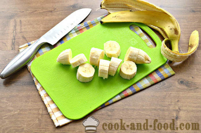 Banana smoothie z płatków owsianych - Jak zrobić smoothie bananowy z mleka i płatków owsianych w blenderze, krok po kroku przepis zdjęć