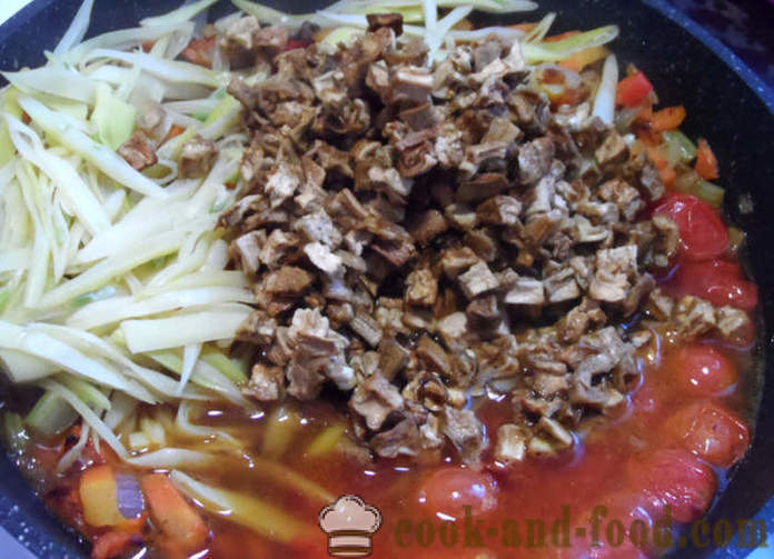 Gęsta zupa Chili con carne - jak gotować klasyczną carne chili con, krok po kroku przepis zdjęć