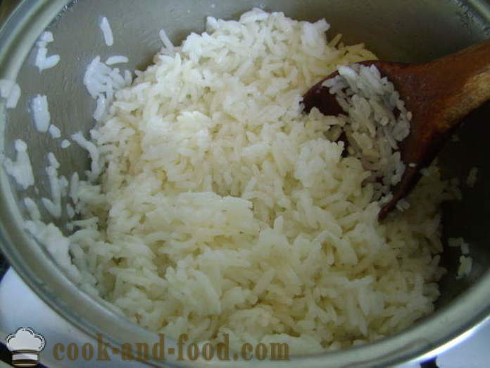 Klopsiki z mielonej wołowiny z ryżem na patelni - jak gotować klopsiki z mielonej wołowiny i sos, z krok po kroku przepis zdjęć