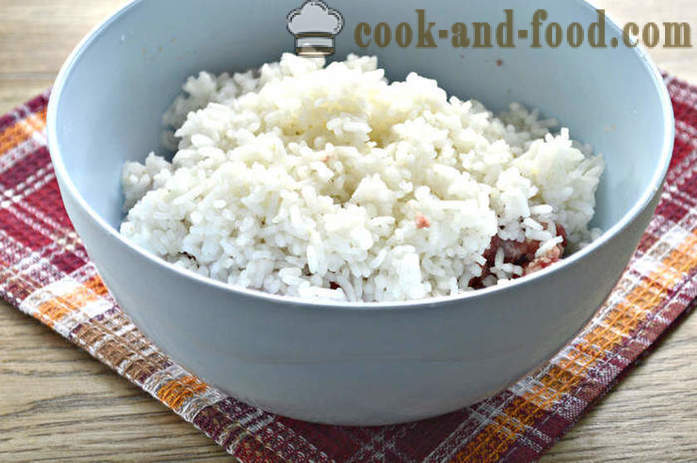 Klopsiki z mielonej wołowiny z ryżem na patelni - jak gotować klopsiki z mielonej wołowiny i sos, z krok po kroku przepis zdjęć
