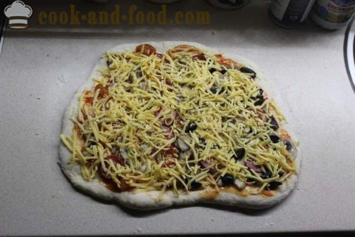 Stromboli - Pizza rolka zaczynu, jak zrobić pizzę w rolce, krok po kroku przepis zdjęć