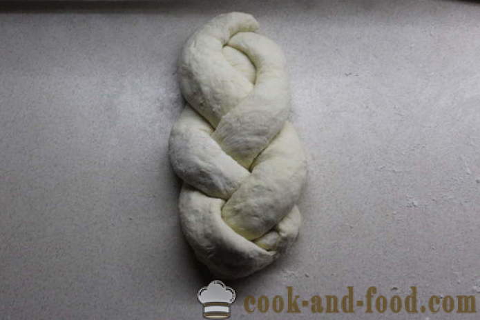 Pieczone drożdżowy chleb z oliwkami i papryką - jak upiec włoski chleb w piecu, z krok po kroku przepis zdjęć