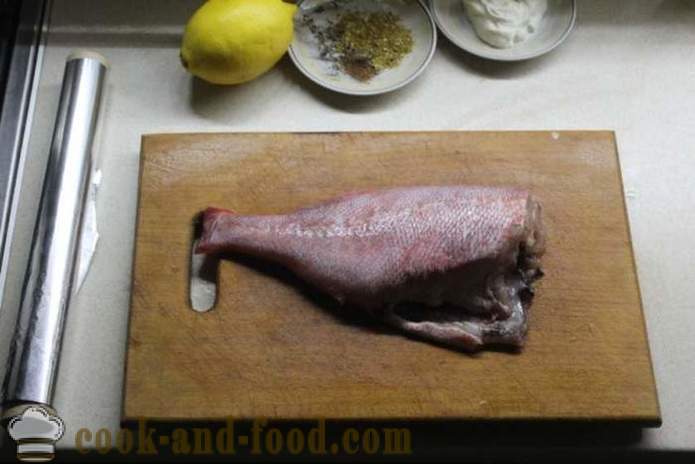 Okoń morski w sosie śmietanowym w piekarniku - jak gotować pyszne okonia morskiego w piecu, z krok po kroku przepis zdjęć