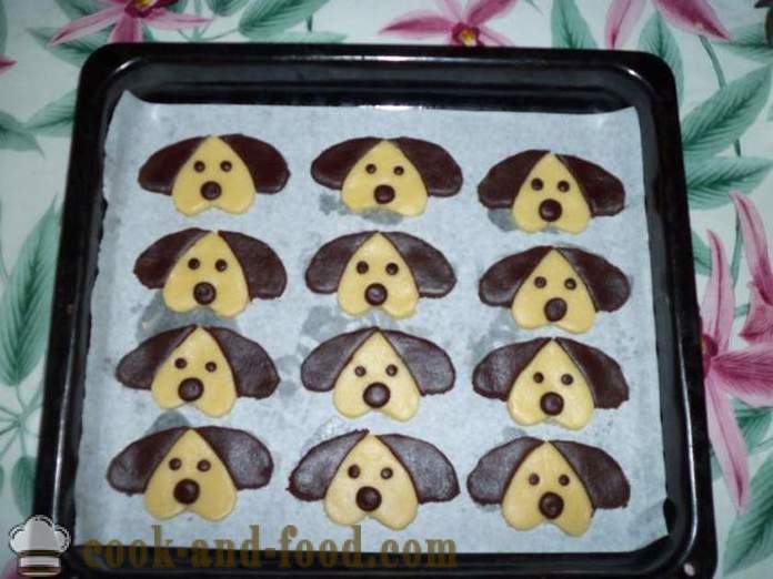 Świąteczne kruche ciasteczka w kształcie psa - jak upiec ciasteczka w kształcie psa na Sylwestra, krok po kroku przepis zdjęć