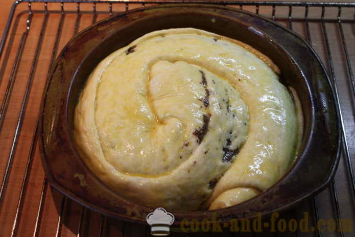 Poppy seed cake drożdże ślimak - jak zrobić makowiec z ciasta drożdżowego, krok po kroku przepis zdjęć