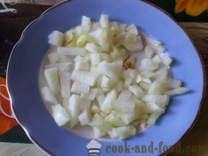 Bakłażan sałatka z cebulą i majonezem - jak smażyć bakłażan z majonezem, krok po kroku przepis zdjęć