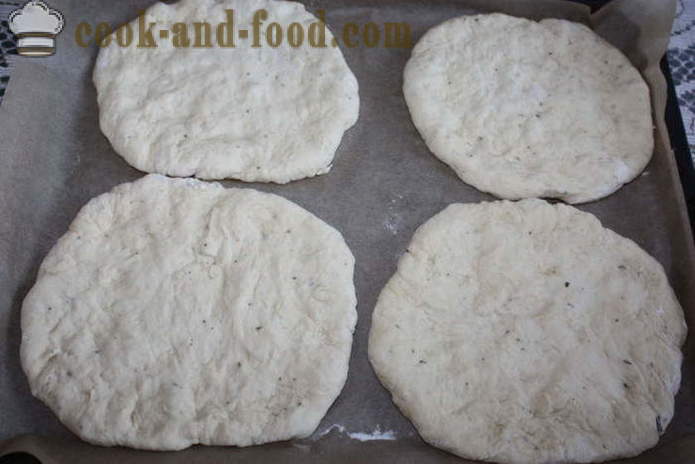 Ciasto drożdżowe w piecu patyr - jak gotować uzbecki chleb w domu, krok po kroku przepis zdjęć