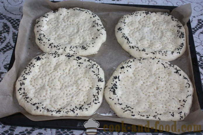 Ciasto drożdżowe w piecu patyr - jak gotować uzbecki chleb w domu, krok po kroku przepis zdjęć