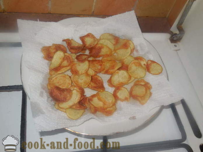 Chipsy z ziemniaków na patelni - Jak zrobić chipsy z domu, krok po kroku przepis zdjęć