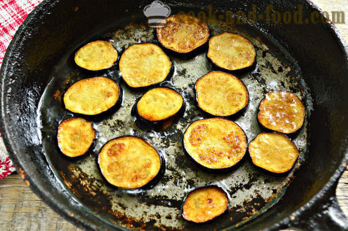 Omlet z pomidorów i bakłażanów - Jak przygotować smażone bakłażany z jajkami i pomidorami, krok po kroku przepis zdjęć