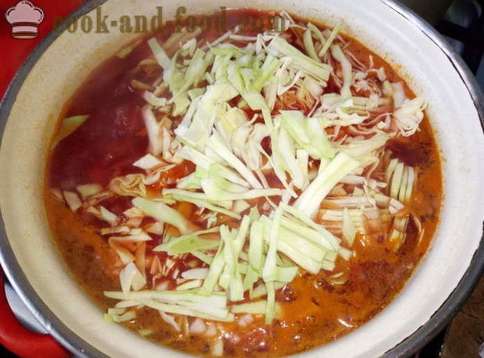 Zupa z buraków i marynowanych pomidorów - jak gotować zupę, krok po kroku przepis zdjęć