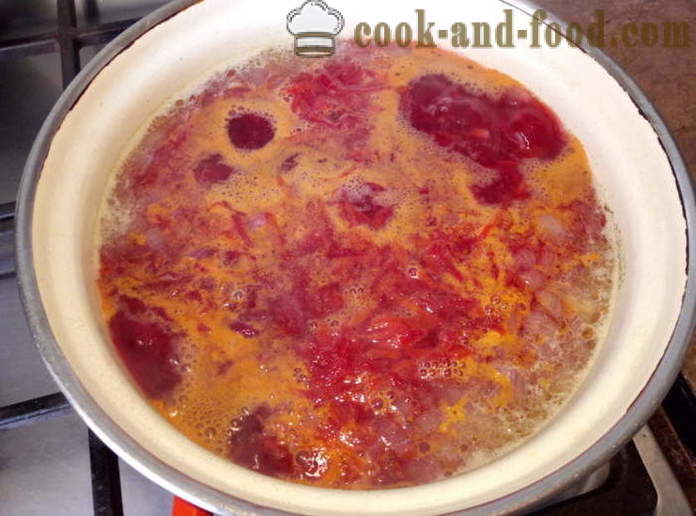Zupa z buraków i marynowanych pomidorów - jak gotować zupę, krok po kroku przepis zdjęć