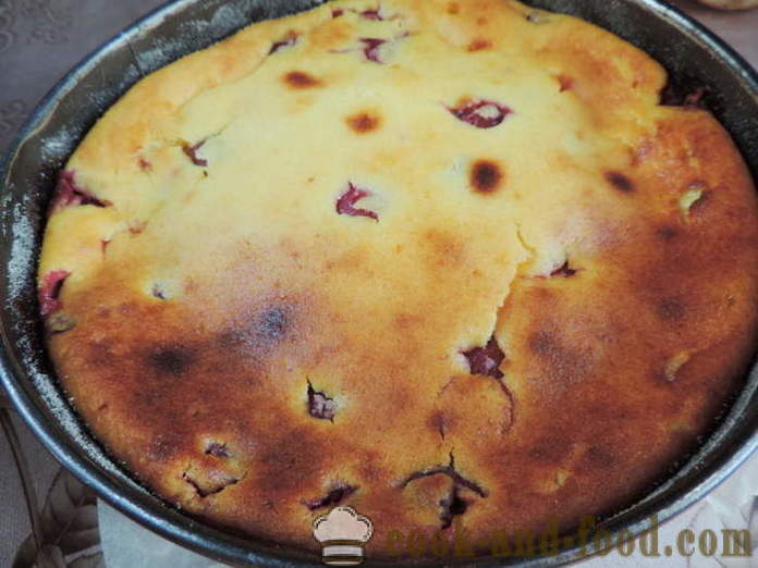 Pyszne i proste twaróg budyń z wiśniami - Jak zrobić ser cottage zapiekankę w piekarniku, z krok po kroku przepis zdjęć