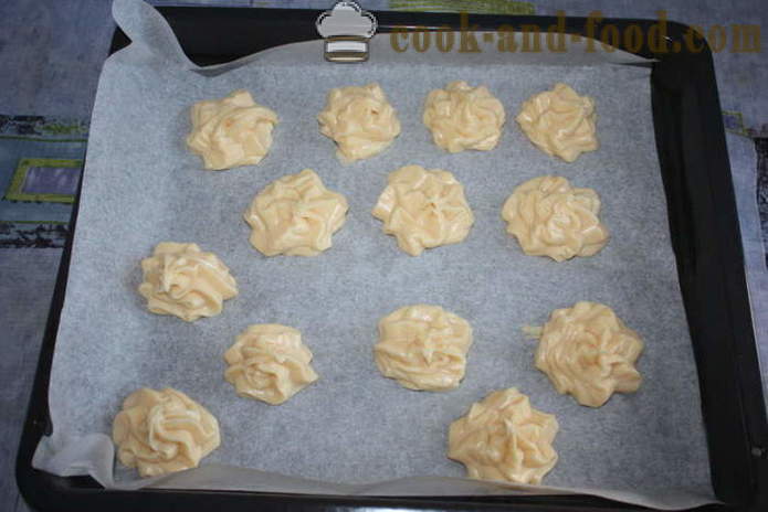 Shu kremem ciastka z fioletowym krakelinom - jak gotować ciasto Shu w domu, klasyczny przepis ze zdjęciem
