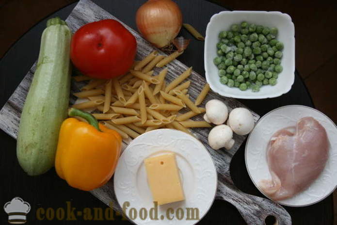 Włoski domowy makaron z kurczakiem, warzywami i serem - Jak gotować makaron włoski w domu, krok po kroku przepis zdjęć