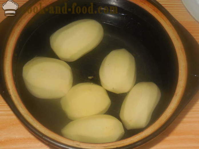 Bezmięsne kluski z surowych ziemniaków i cebuli - Jak gotować pierogi z surowych ziemniaków, krok po kroku przepis zdjęć