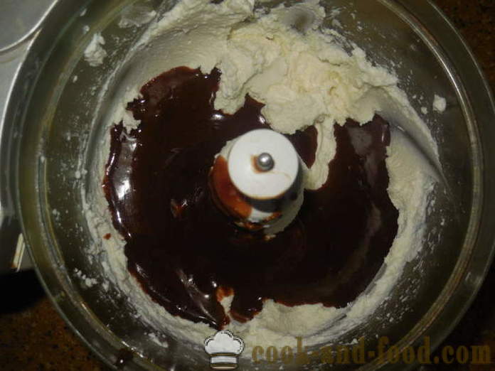 Wielkanoc twaróg ze śmietaną i czekoladą - jak gotować skrzepu Wielkanoc bez jaj, krok po kroku przepis zdjęć
