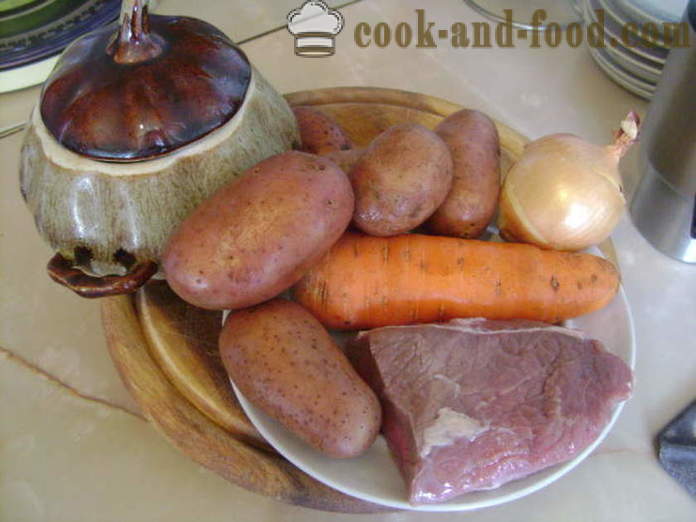 Pieczeń z mięsa i ziemniaków w piecu - jak gotować ziemniaki w garnku z mięsem, krok po kroku przepis zdjęć