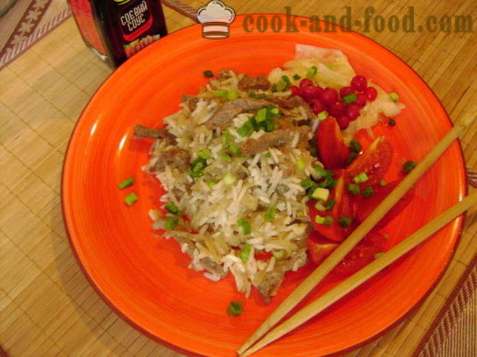 Ryż z mięsem w Chinach - jak gotować ryż z mięsem na patelni, krok po kroku przepis zdjęć
