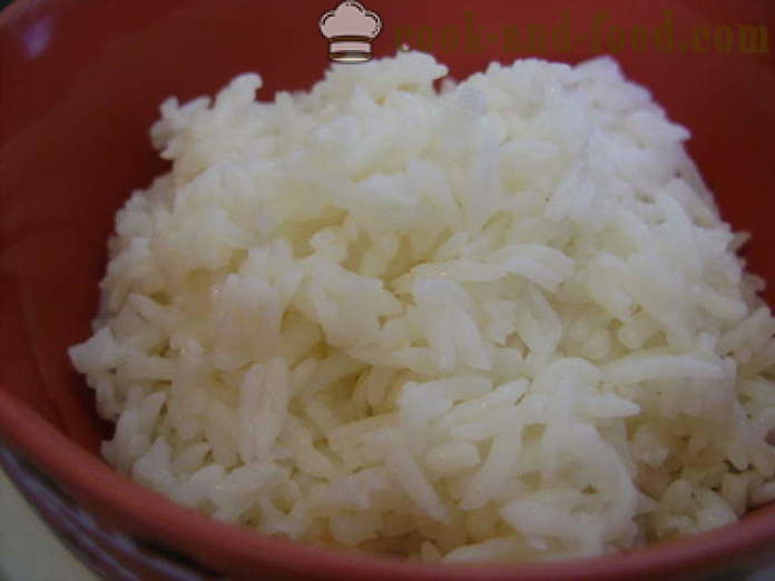 Ryż z mięsem w Chinach - jak gotować ryż z mięsem na patelni, krok po kroku przepis zdjęć