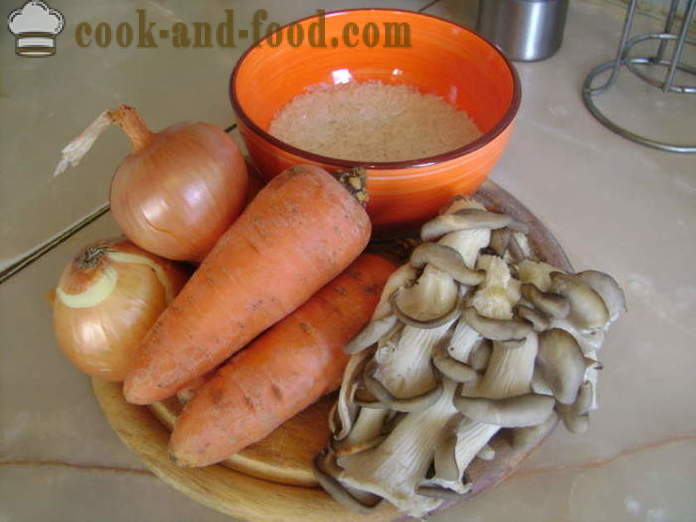 Meatless pilaw z grzybami na patelni - jak gotować bezmięsne risotto z grzybami, krok po kroku przepis zdjęć