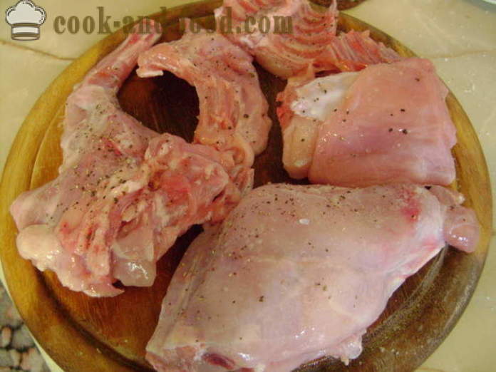 Królik duszony w śmietanie - jak gotować gulasz z królika w śmietanie, krok po kroku przepis zdjęć