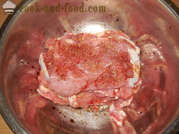 Bułki nadziewane mięso w piekarniku - jak gotować bułki mięso na szaszłyki, krok po kroku przepis zdjęć