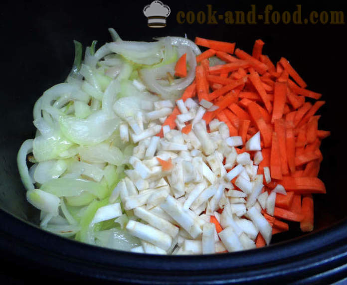Risotto z warzywami w multivarka mrożonych i suszonych - jak gotować risotto w multivarka w domu, krok po kroku przepis zdjęć