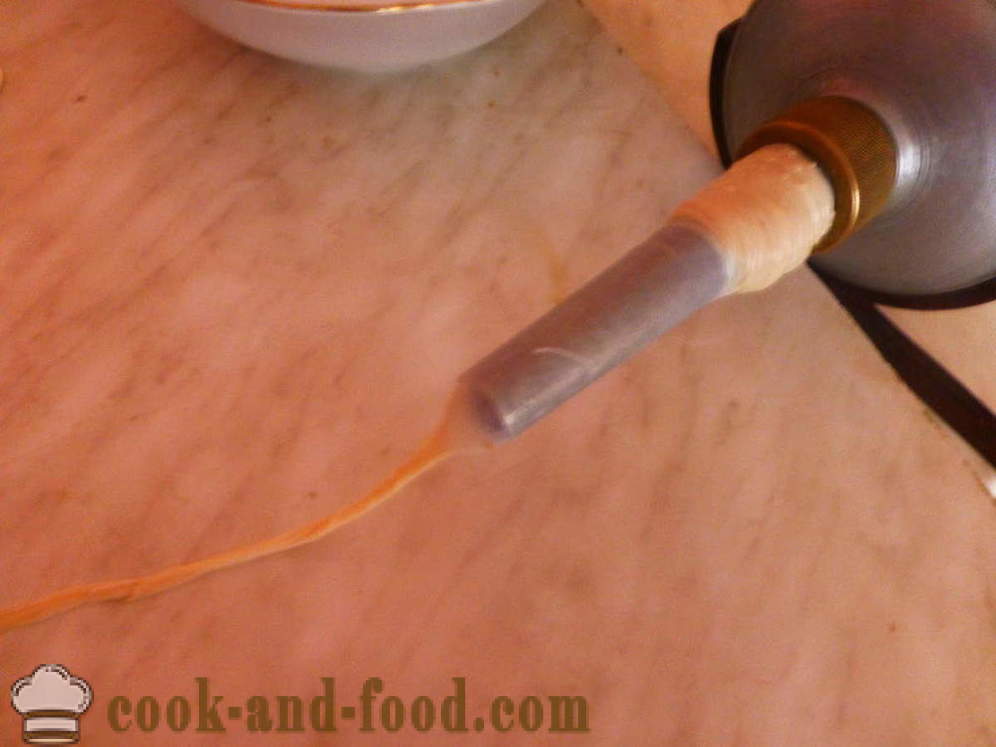 Domowe kiełbaski wieprzowe w jelitach - Jak zrobić domowe kiełbasy z wieprzowiny, z krok po kroku przepis zdjęć