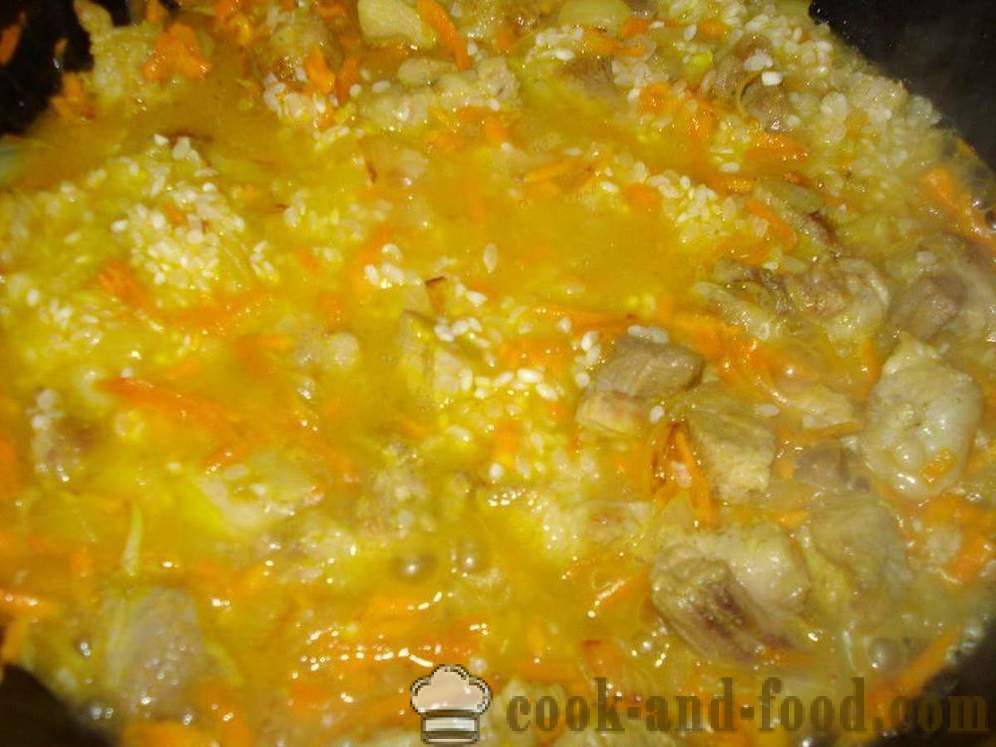 Pilaw na patelni z wieprzowiny - jak gotować risotto z wieprzowiny na patelni, krok po kroku przepis zdjęć
