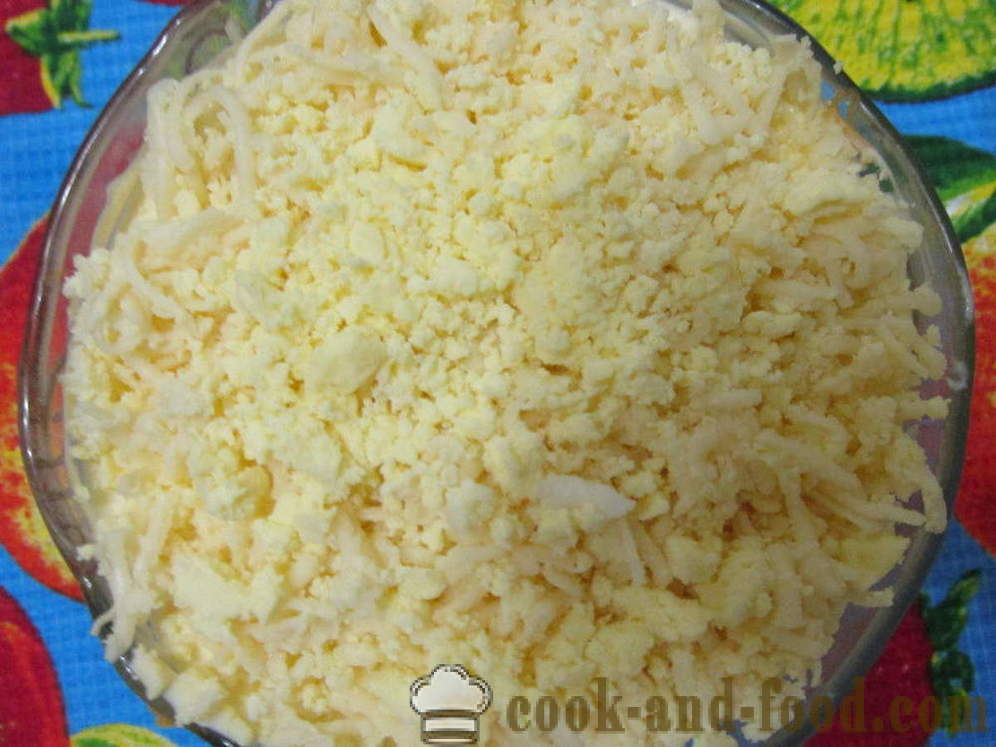 Sałatka Mimoza z konserwy i serów topionych - Jak przygotować sałatkę z Mimosa Konserwy bez oleju, krok po kroku przepis zdjęć