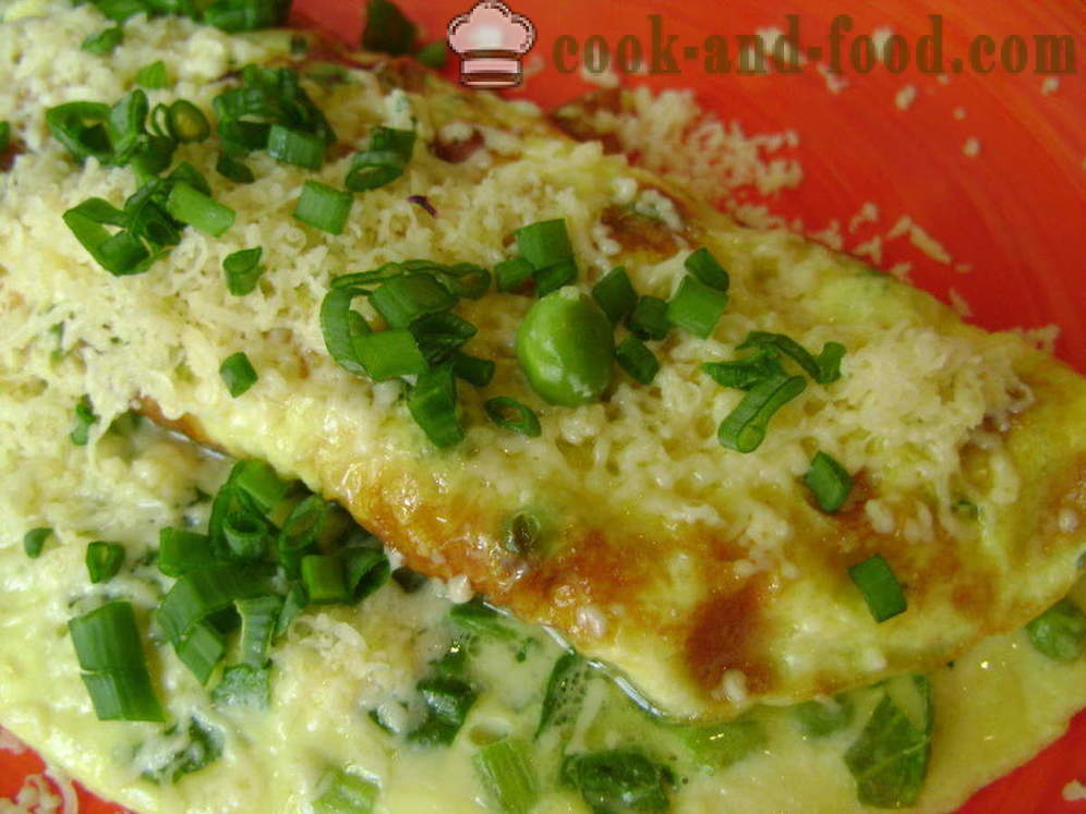 Bujne jajecznica z mlekiem, szpinak i groszek - jak zrobić puszysty omlet na patelni, z krok po kroku przepis zdjęć