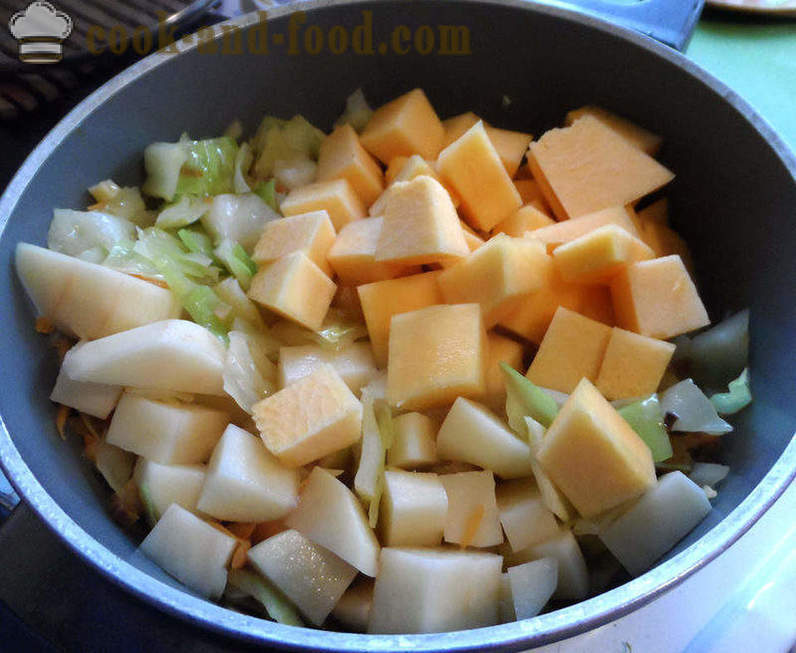 Zupa dyniowa z kremem i mięsa - jak gotować pyszne zupy z dyni ze śmietaną, z krok po kroku przepis zdjęć
