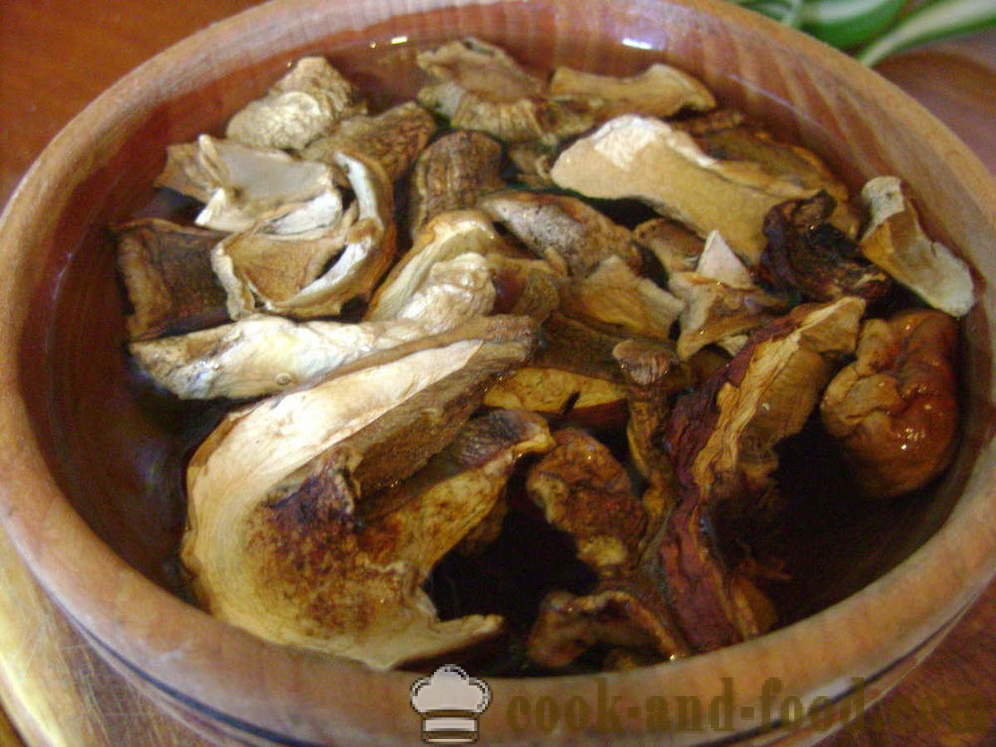 Zupa jarzynowa z grzybami i fasolą - jak gotować zupę z grzybami, krok po kroku przepis zdjęć