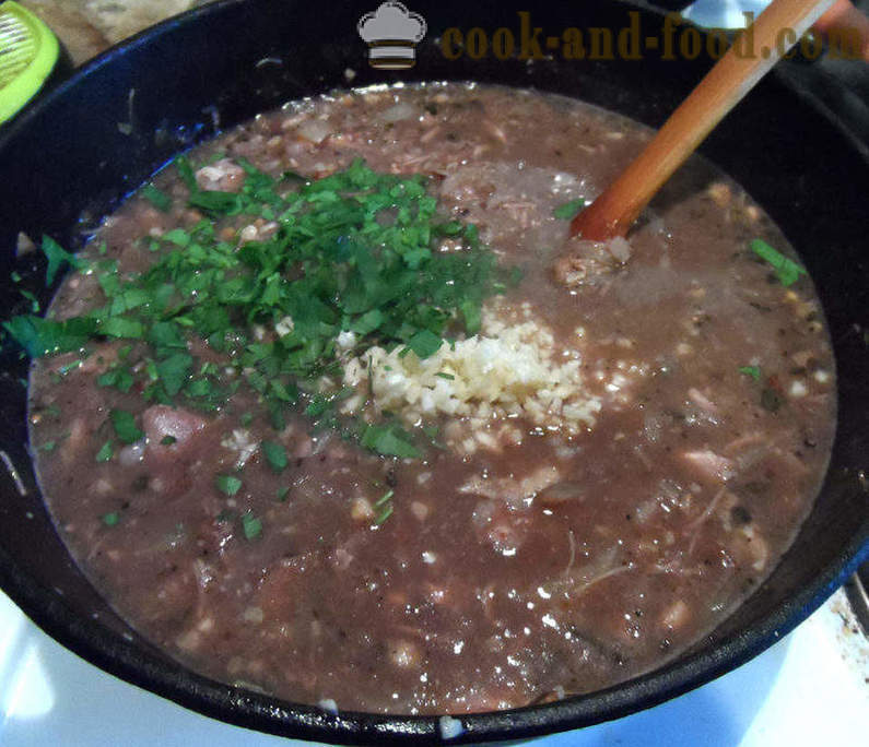 Zupa z ryżem kharcho - jak gotować zupę grub w domu, krok po kroku przepis zdjęć