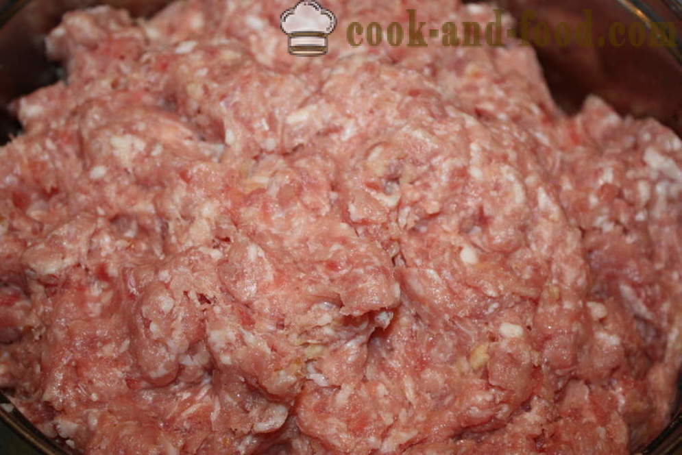 Sernik mięso z grzybami i serem - jak gotować mięso z grzybami sernik w piekarniku, z krok po kroku przepis zdjęć