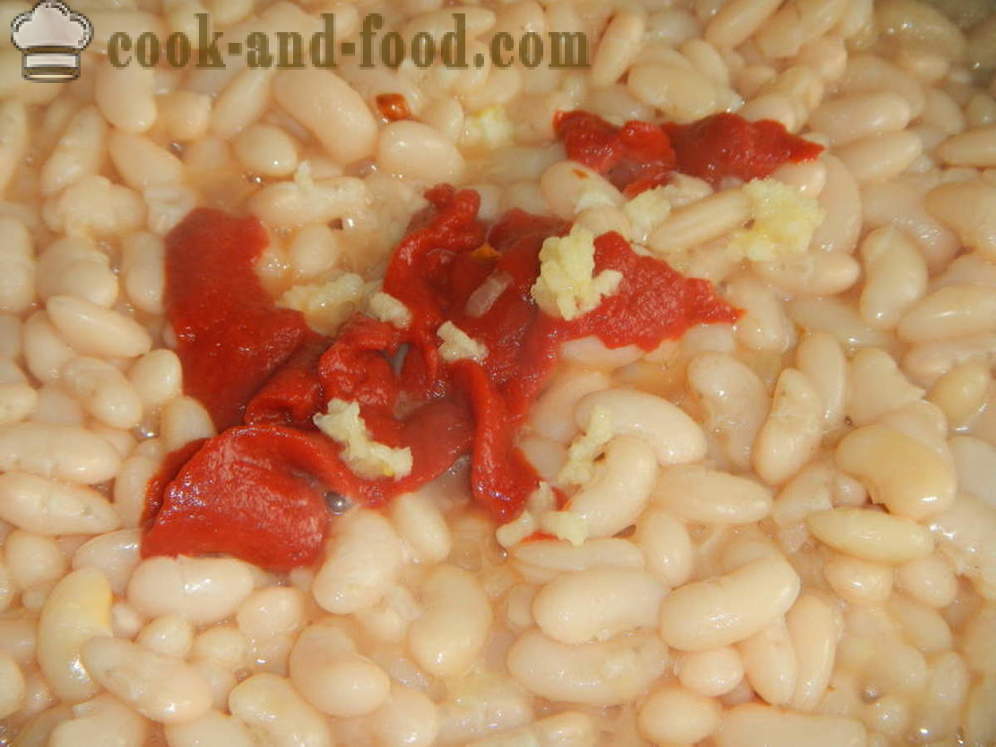 Lobio lub fasolka w sosie pomidorowym - jak gotować lobio fasoli, krok po kroku przepis zdjęć