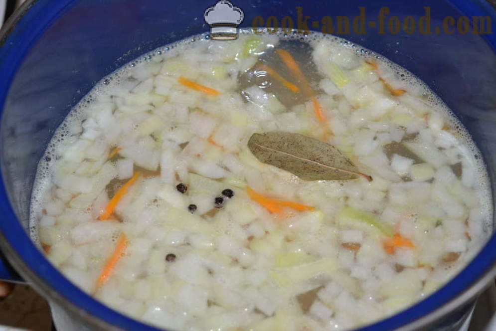 Pyszna zupa z szczupaki w domu - jak ugotować zupę rybną z szczupaki, krok po kroku przepis zdjęć